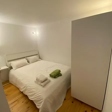 Appartement Downtown Almada Garden By Luxistay Porto
