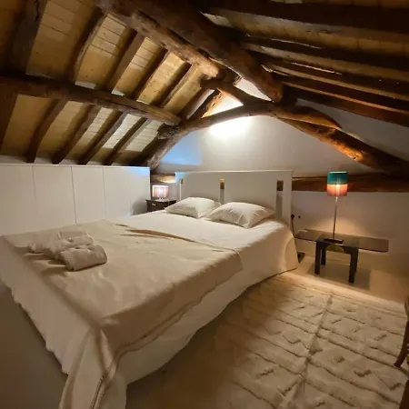 Aliados Historic Downtown Apartments By Luxistay * Oporto