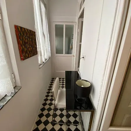 Aliados Historic Downtown Apartments By Luxistay Oporto